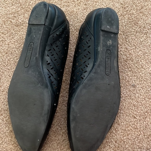 Relativity flats - Picture 4 of 5